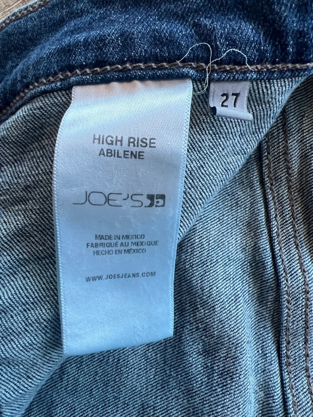 Joe's Jeans High-Rise Abilene Cropped Flare Jeans in Medium Blue size 27 - Picture 4 of 7